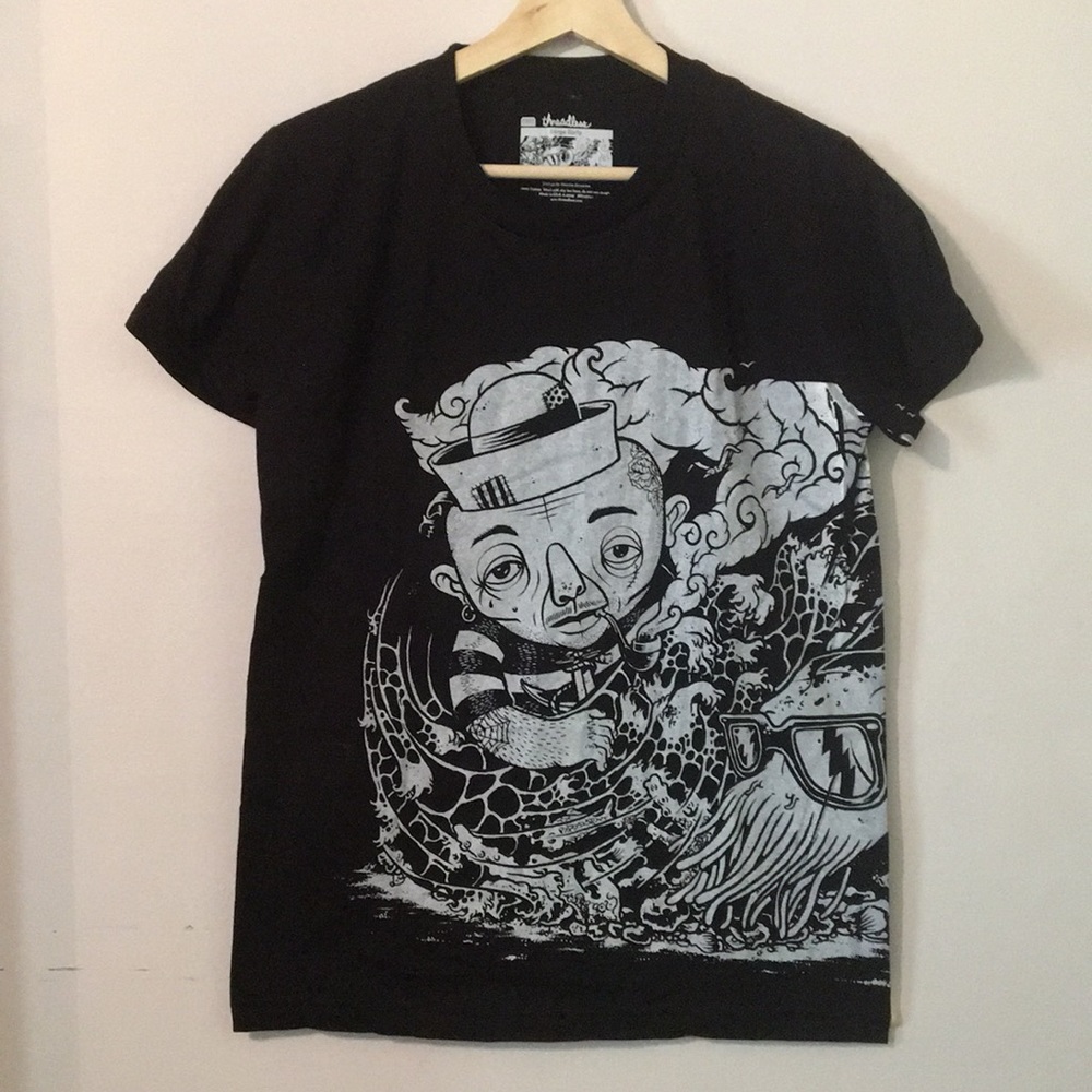🌟🌟Threadless Women's Artistic Tee🌟🌟